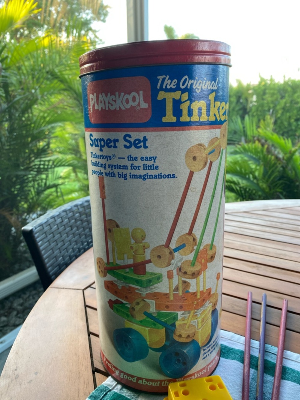 Incomplete vintage 1986 Original Tinkertoy Super Set by Playskool
